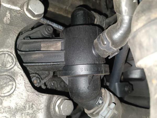MOTEUR 1.6TDI CAY VAG  - Vue 7